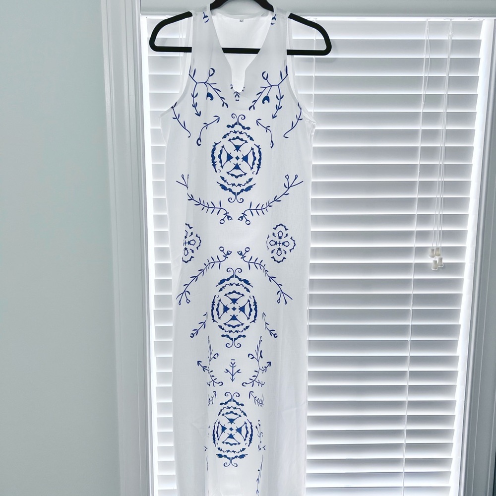 NEW White Mediterranean Dress Medium